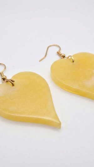 pendientes corazón amarillo